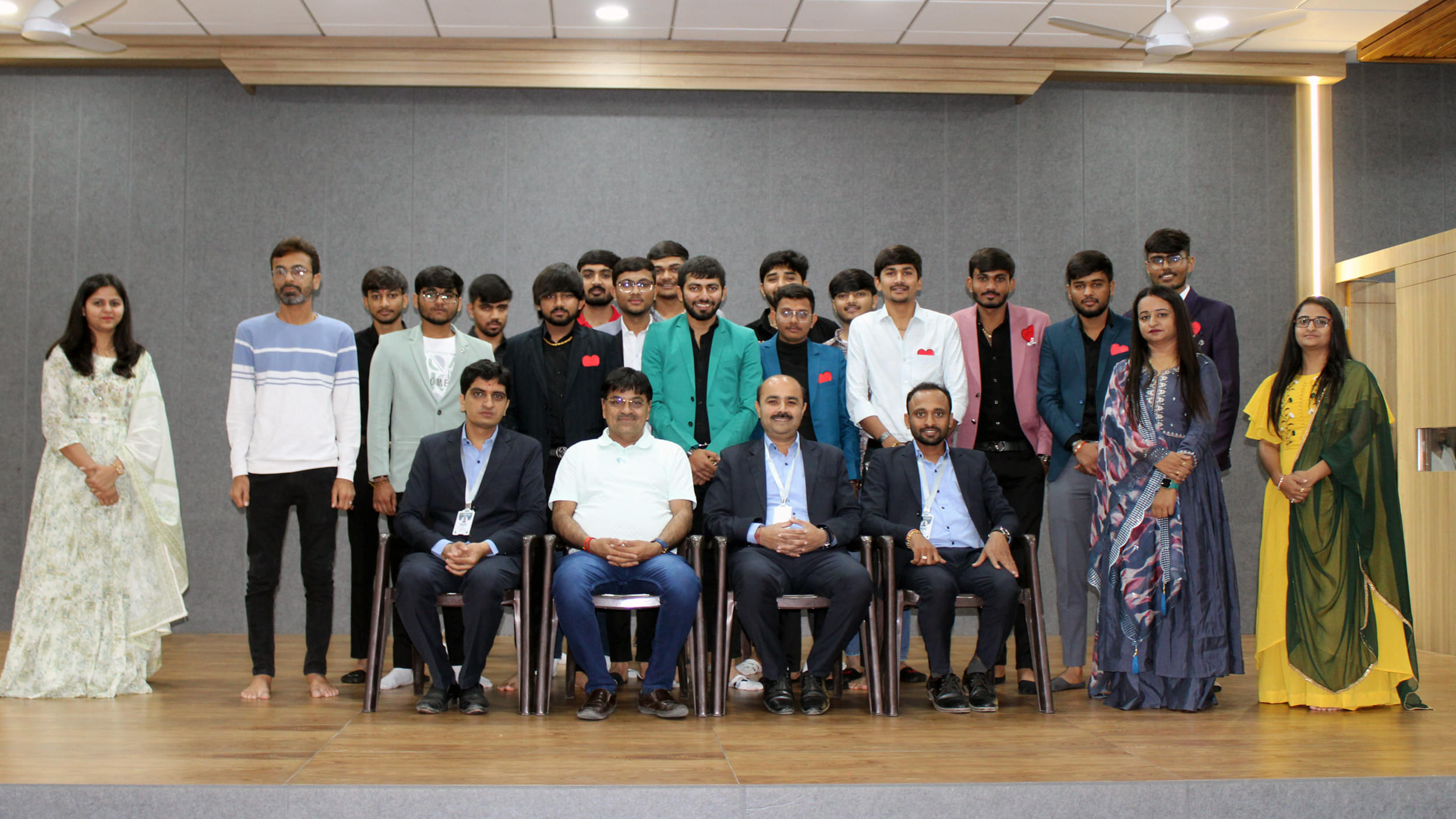 Navyug Group of education Morvi Faculty photo 1